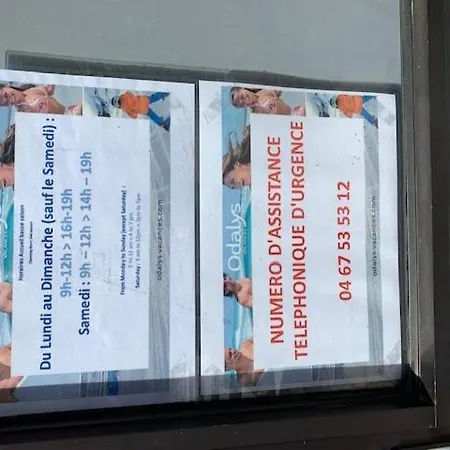 Mobil 6 8 Places Climatise Et Terrasse Camping L'elysee Sauveur Mh * Le Grau-du-Roi